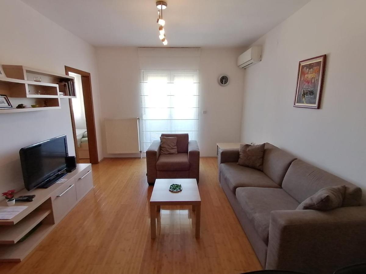 Apartman Breza Kruševac 外观 照片